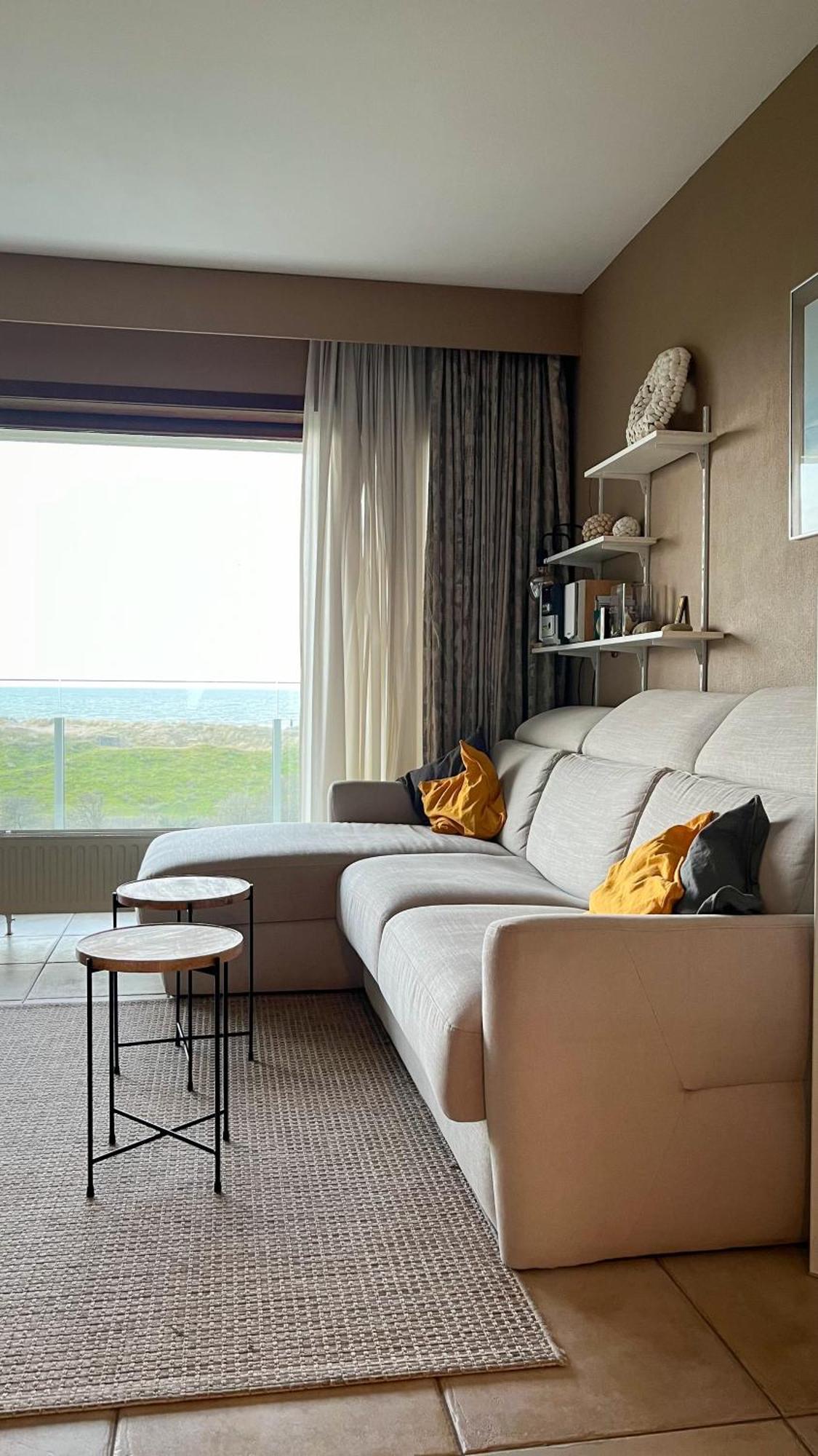 Superbe Studio Avec Une Magnifique Vue Sur La Mer. De Panne Exterior photo