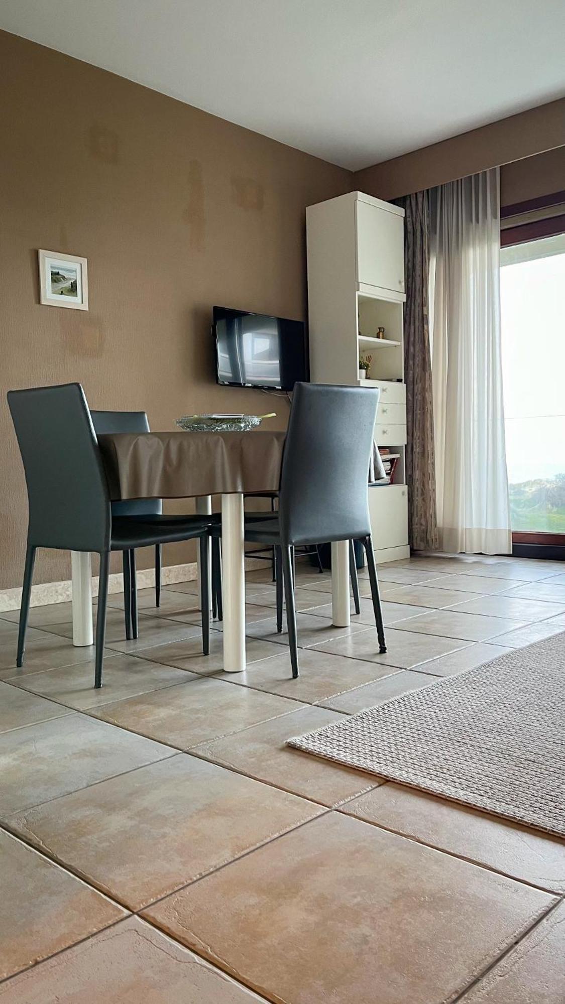 Superbe Studio Avec Une Magnifique Vue Sur La Mer. De Panne Exterior photo